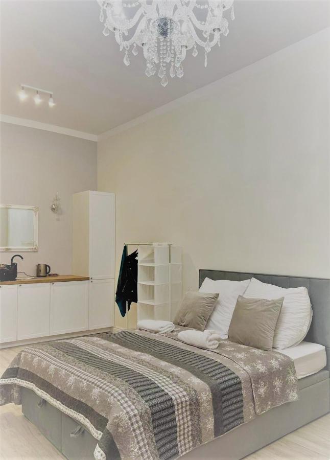 Apartament Grey Pearl Downtown Apartamento Varsóvia Exterior foto